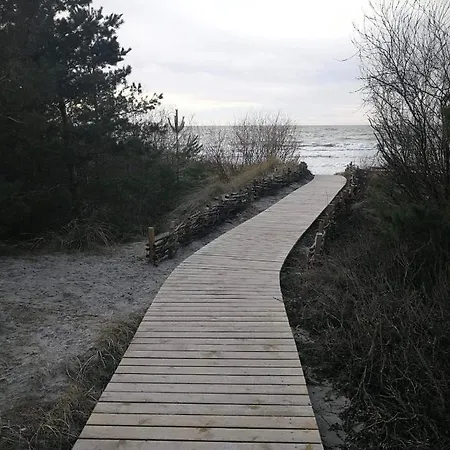 Dobilas Ir Jura Πανσιόν 3*