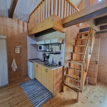 Dobilas Ir Jura Gæstehus 3*